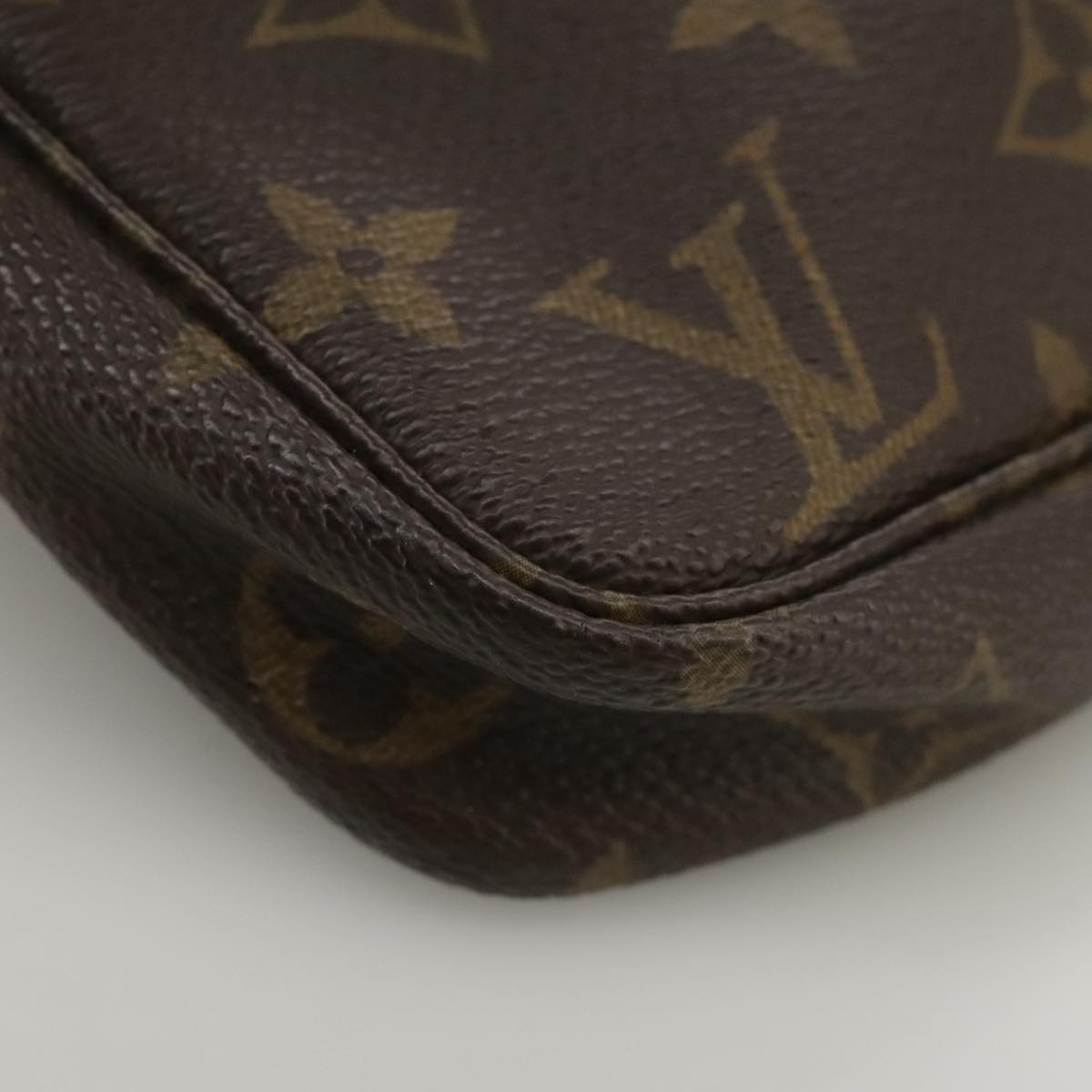 Monogram Pochette Accessoires Pouch Vintage