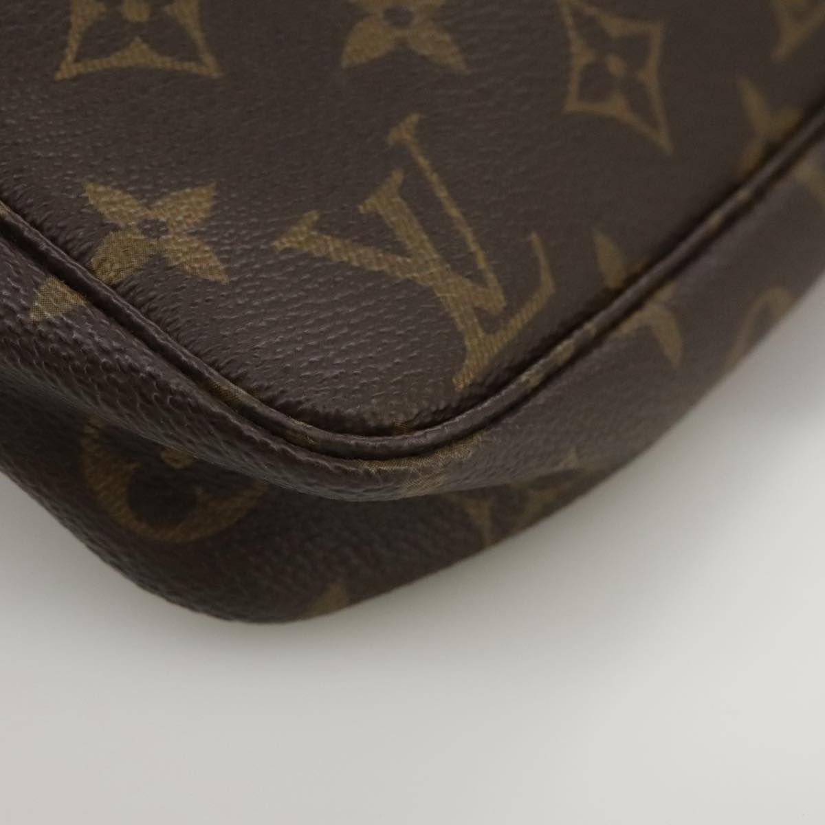 Monogram Pochette Accessoires Pouch Vintage