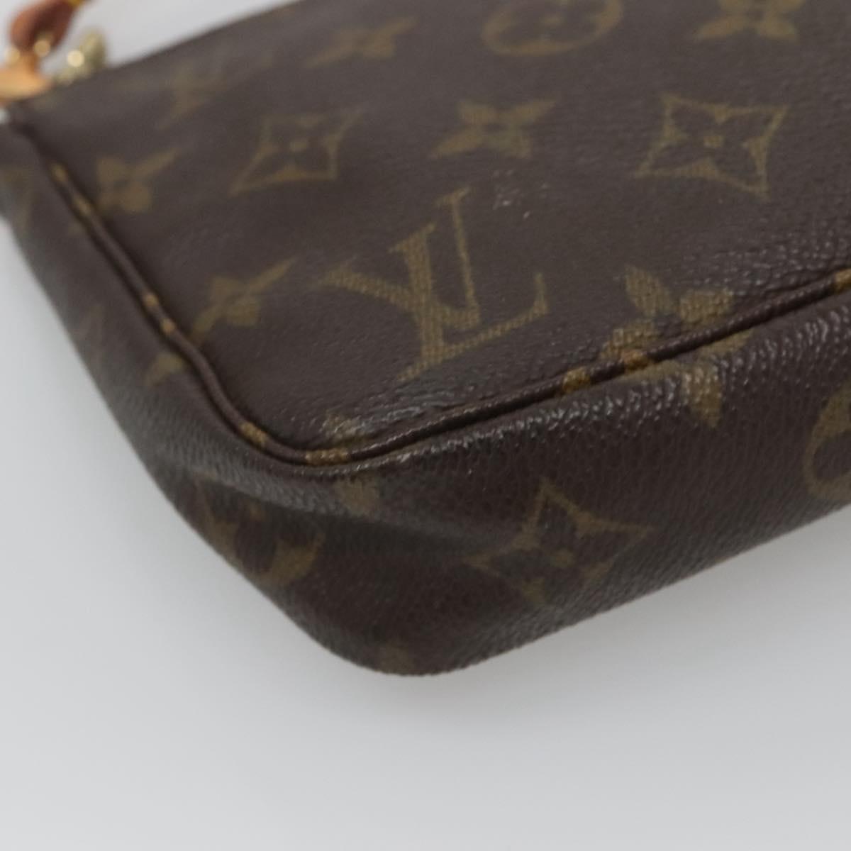 Monogram Pochette Accessoires Pouch