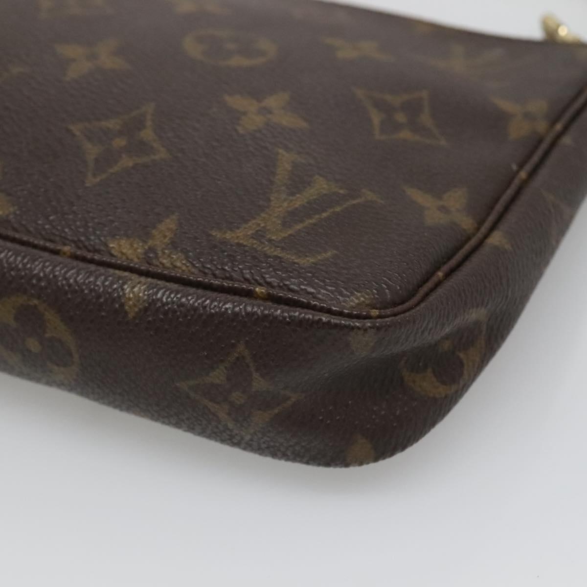 Monogram Pochette Accessoires Pouch