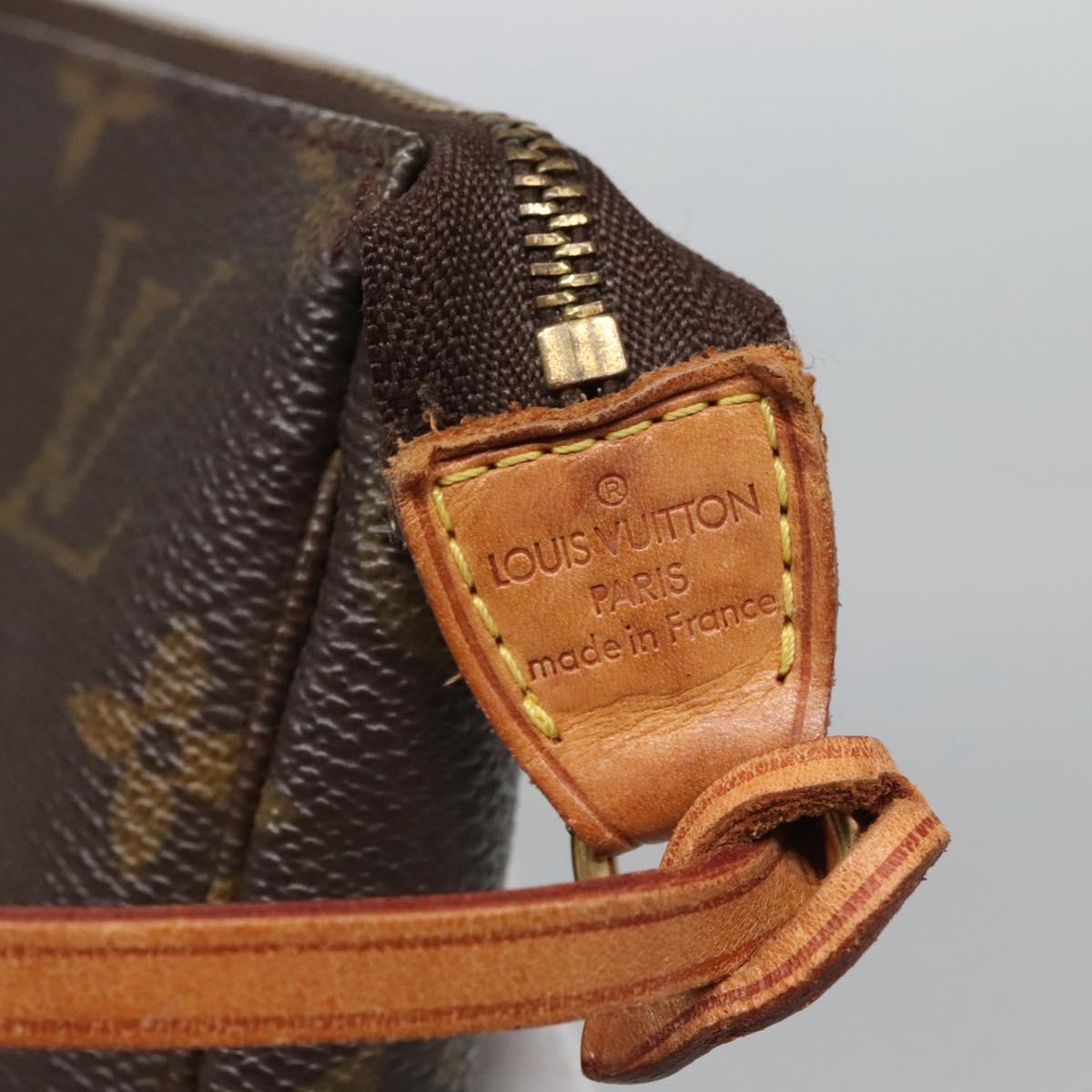 Monogram Pochette Accessoires Pouch