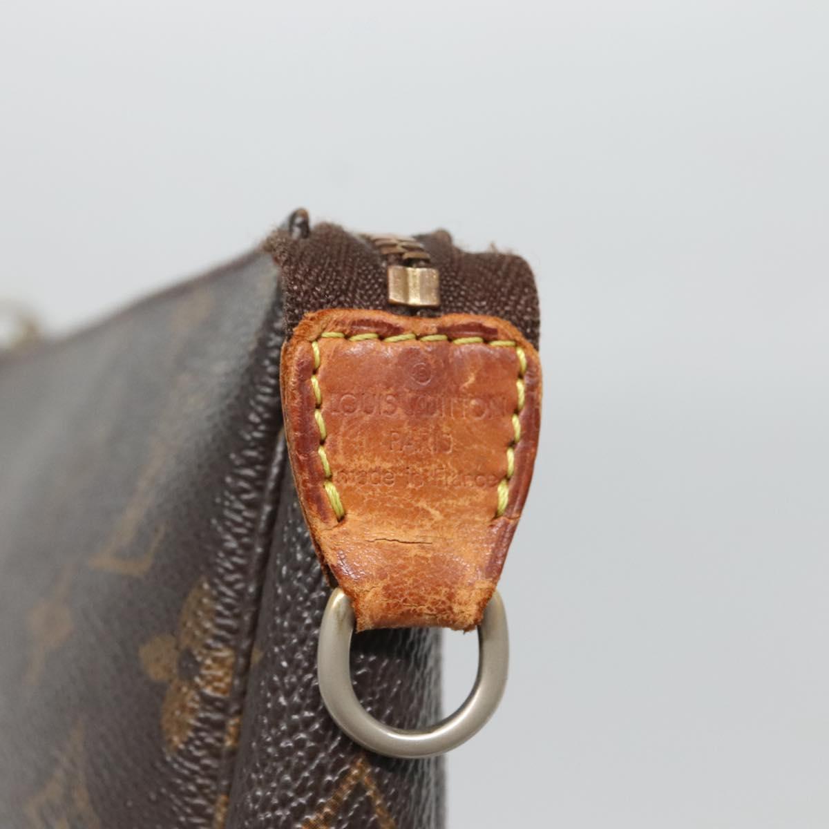 Monogram Pochette Accessoires Pouch