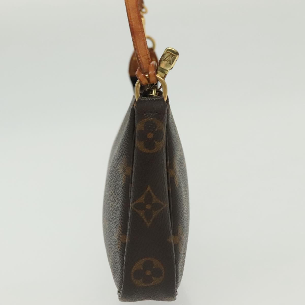 Monogram Pochette Accessoires Pouch