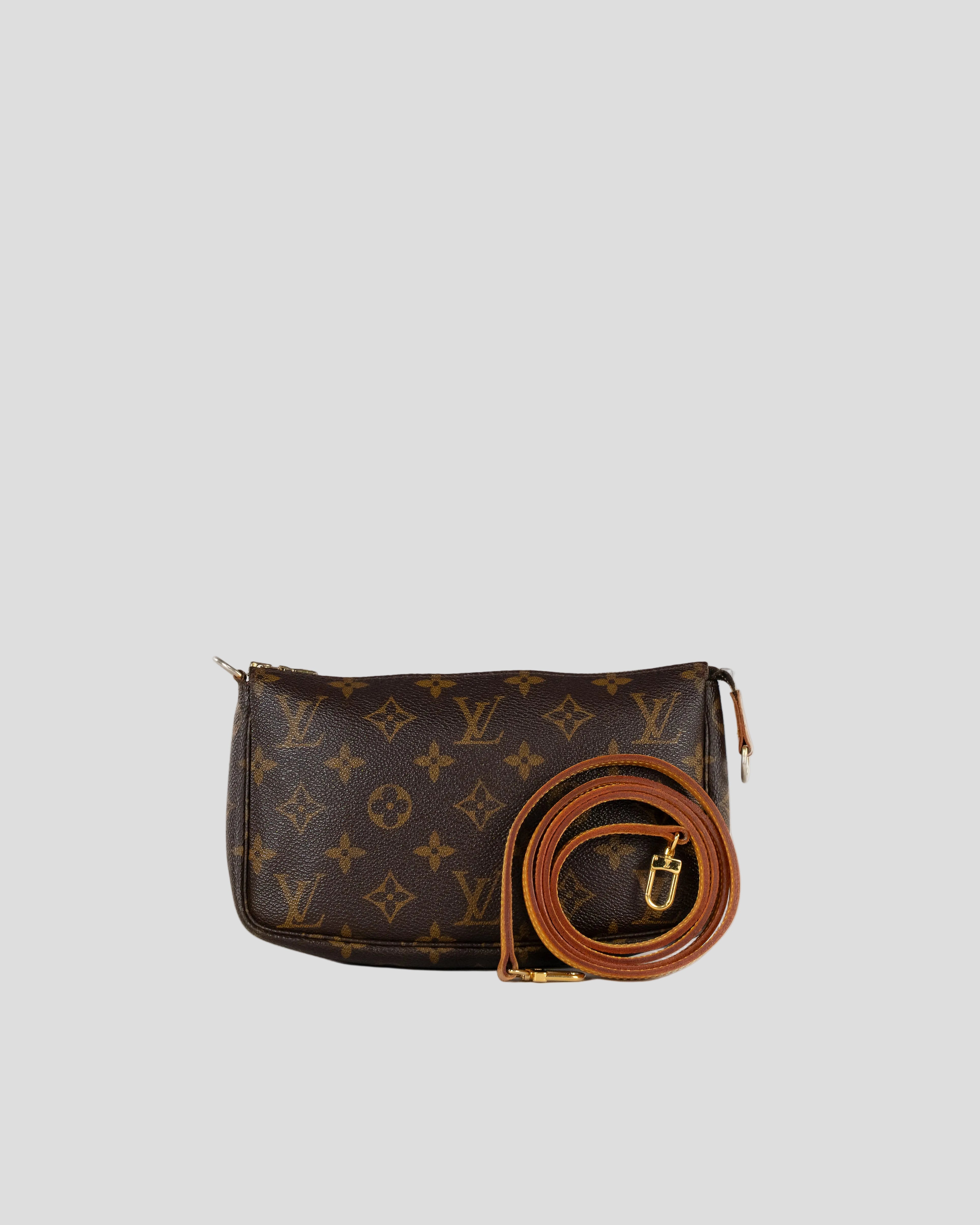 Monogram Pochette Accessoires Pouch