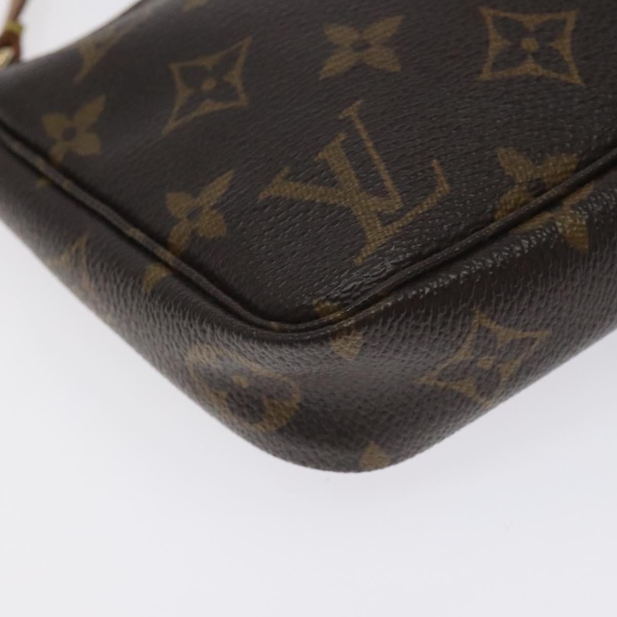Monogram Pochette Accessoires Pouch