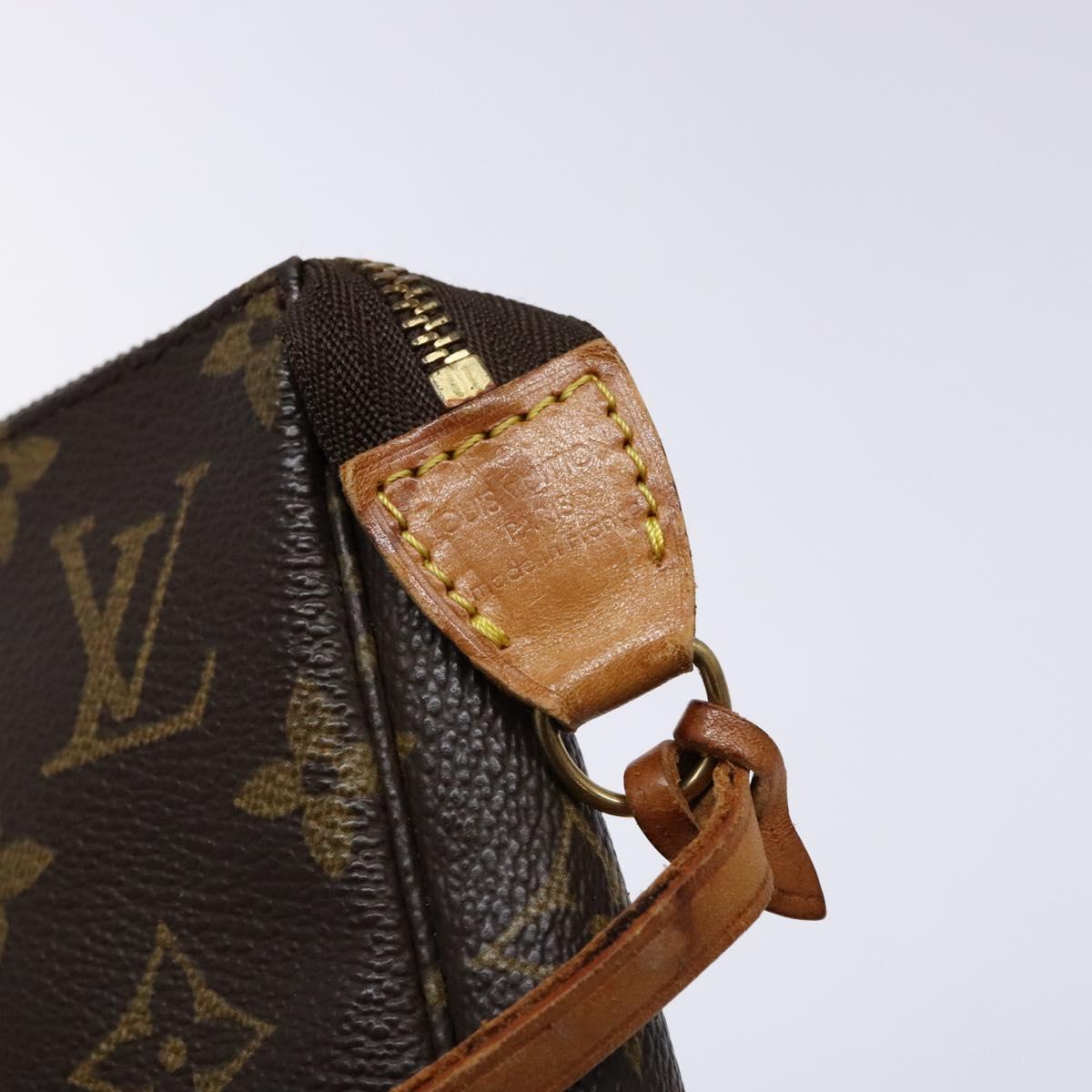 Monogram Pochette Accessoires Pouch