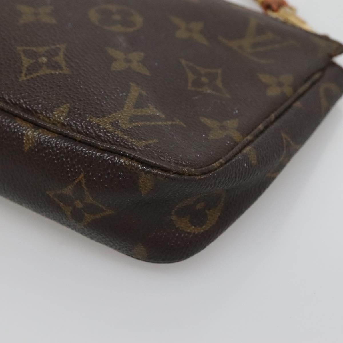 Monogram Pochette Accessoires Pouch