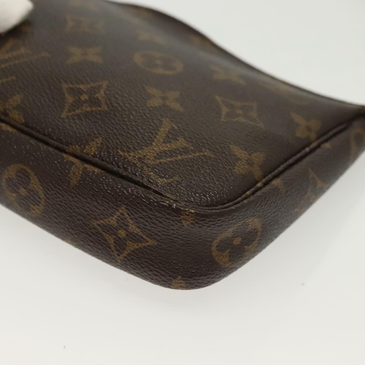 Monogram Pochette Accessoires Pouch