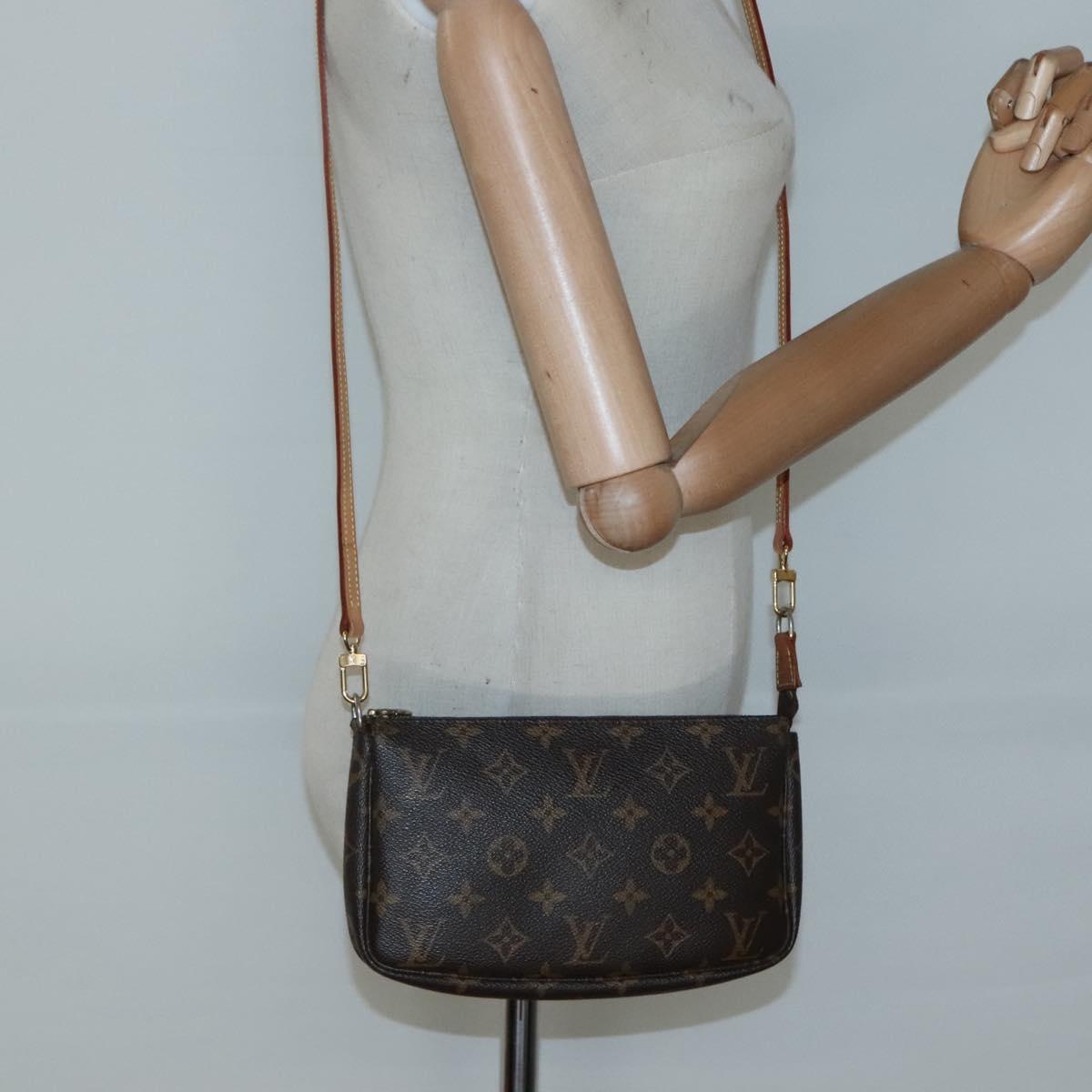 Monogram Pochette Accessoires Pouch