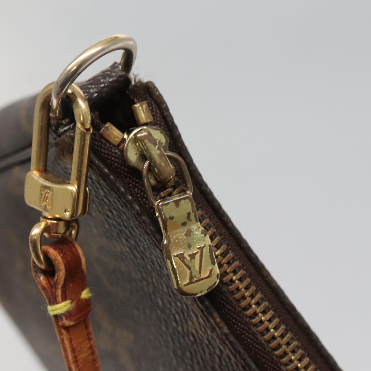 Monogram Pochette Accessoires Pouch