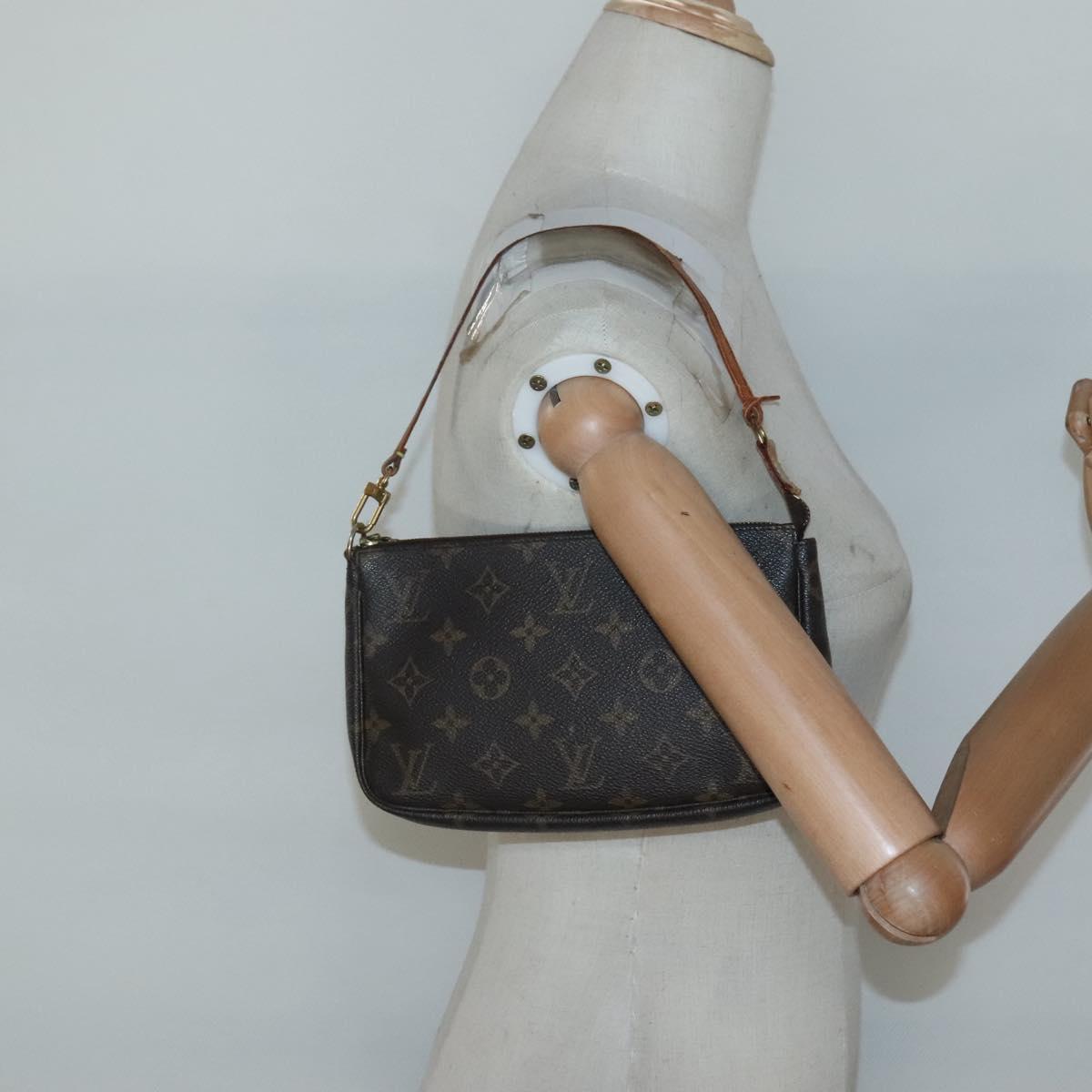 Monogram Pochette Accessoires Pouch
