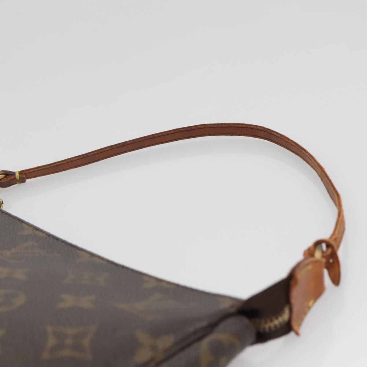 Monogram Pochette Accessoires Pouch