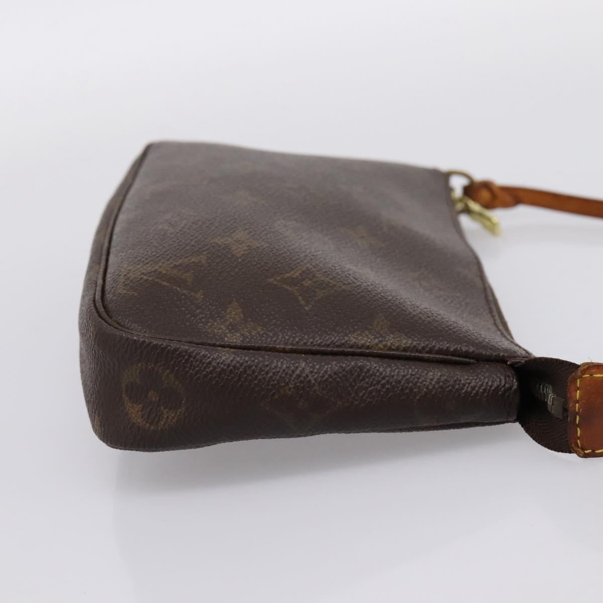 Monogram Pochette Accessoires Pouch