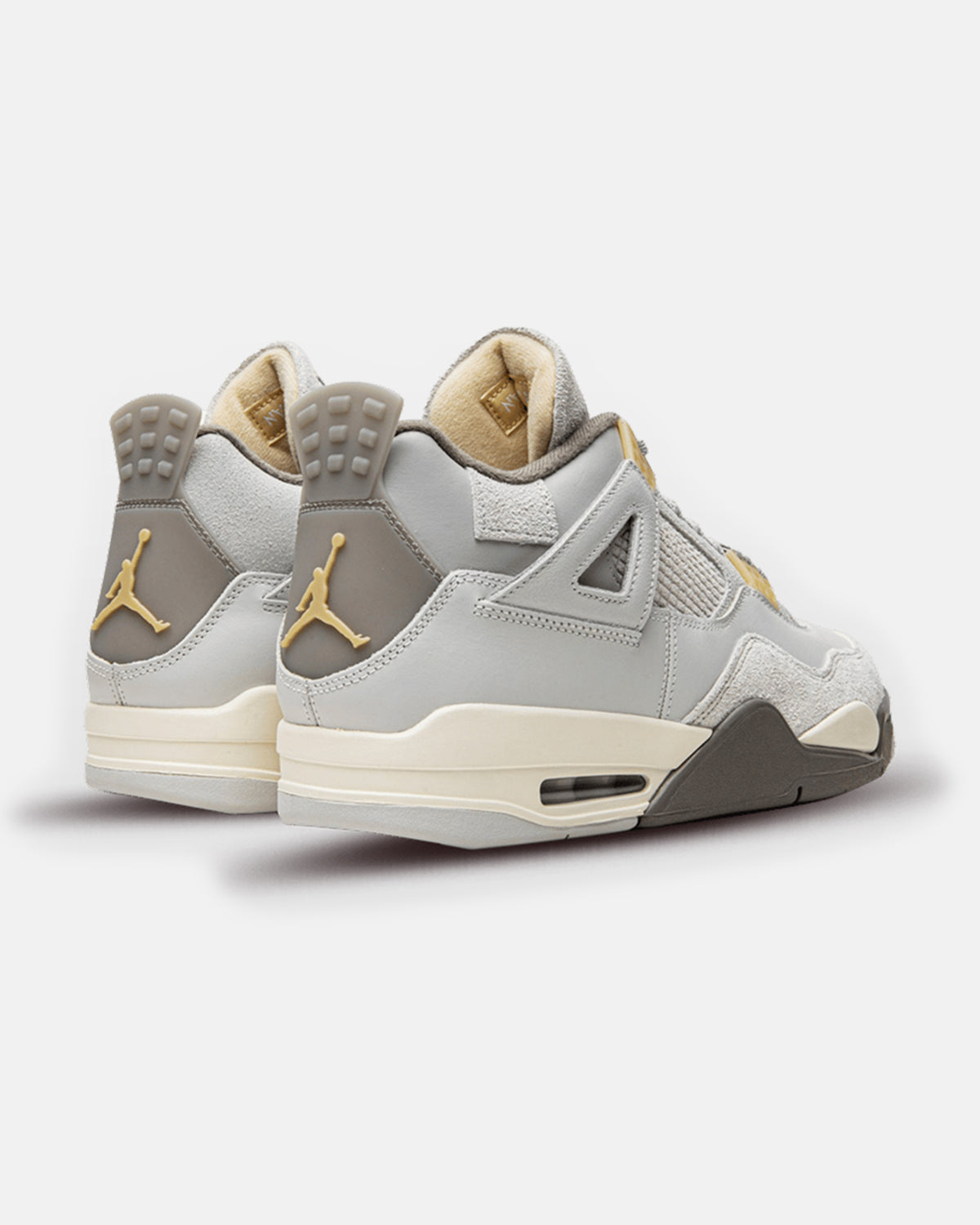 Jordan 4 Retro "Military Black"