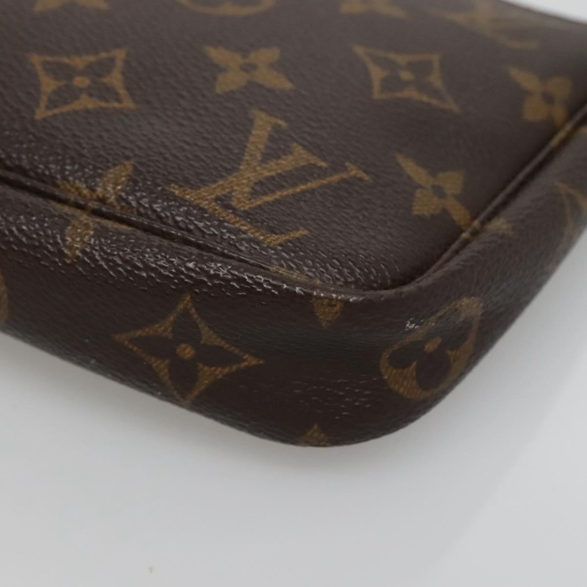 Monogram Pochette Accessoires Pouch