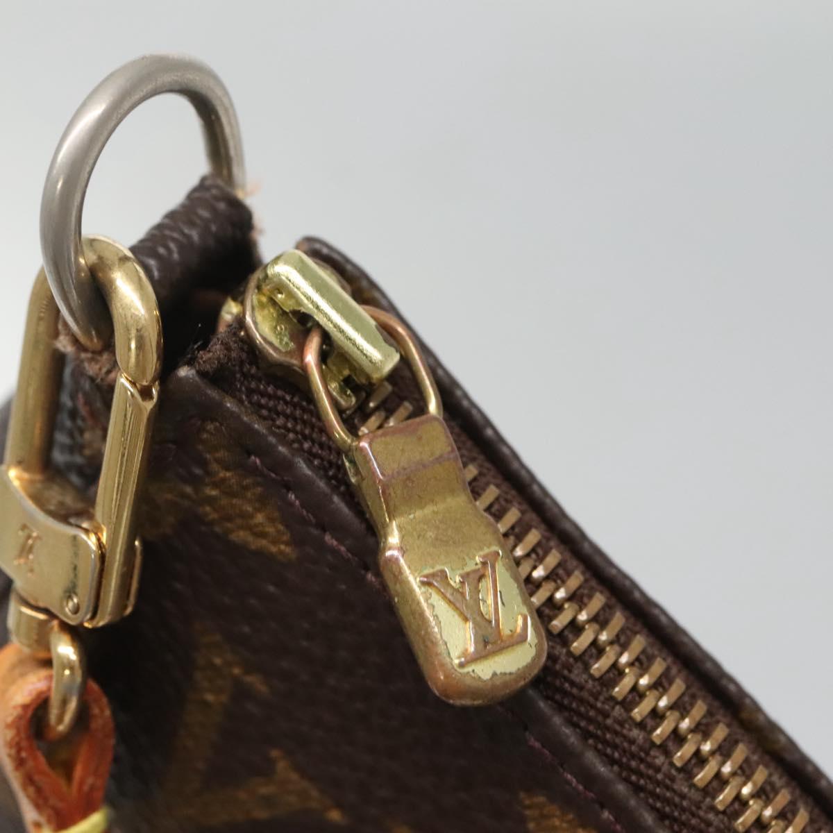 Monogram Pochette Accessoires Pouch