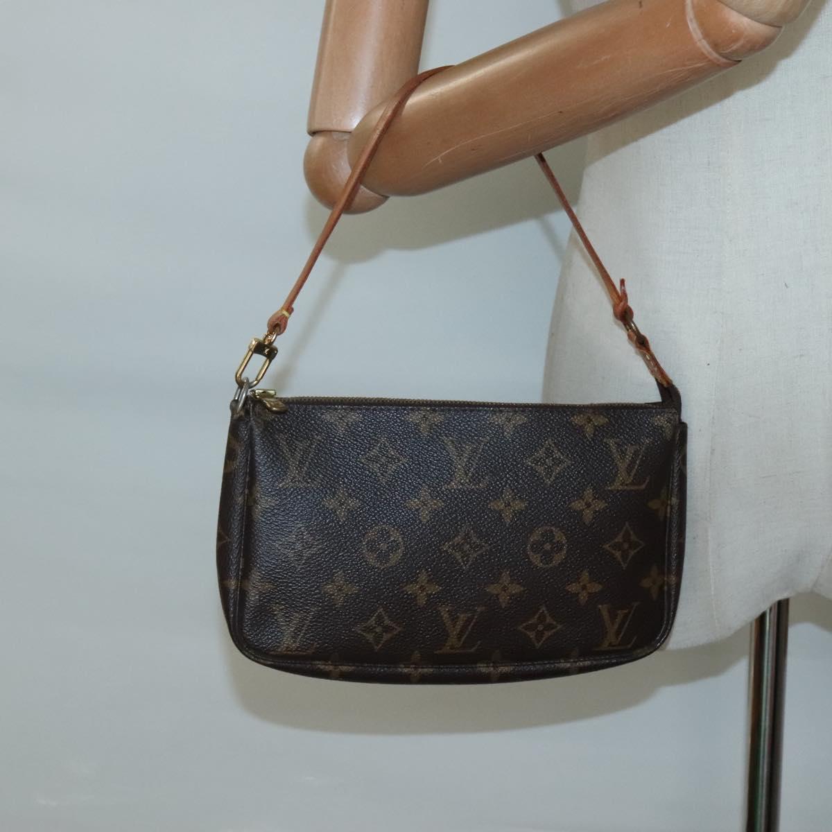Monogram Pochette Accessoires Pouch