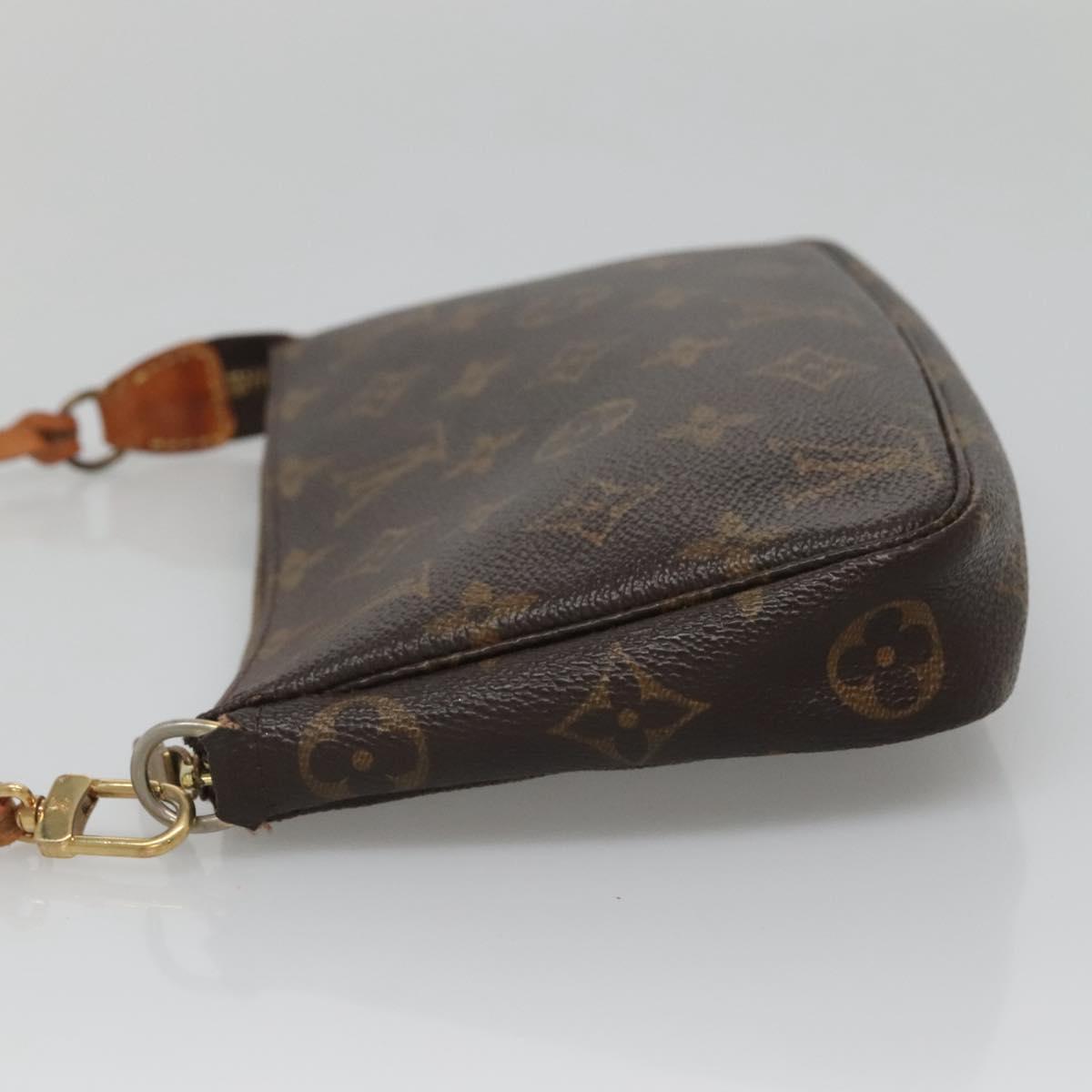 Monogram Pochette Accessoires Pouch