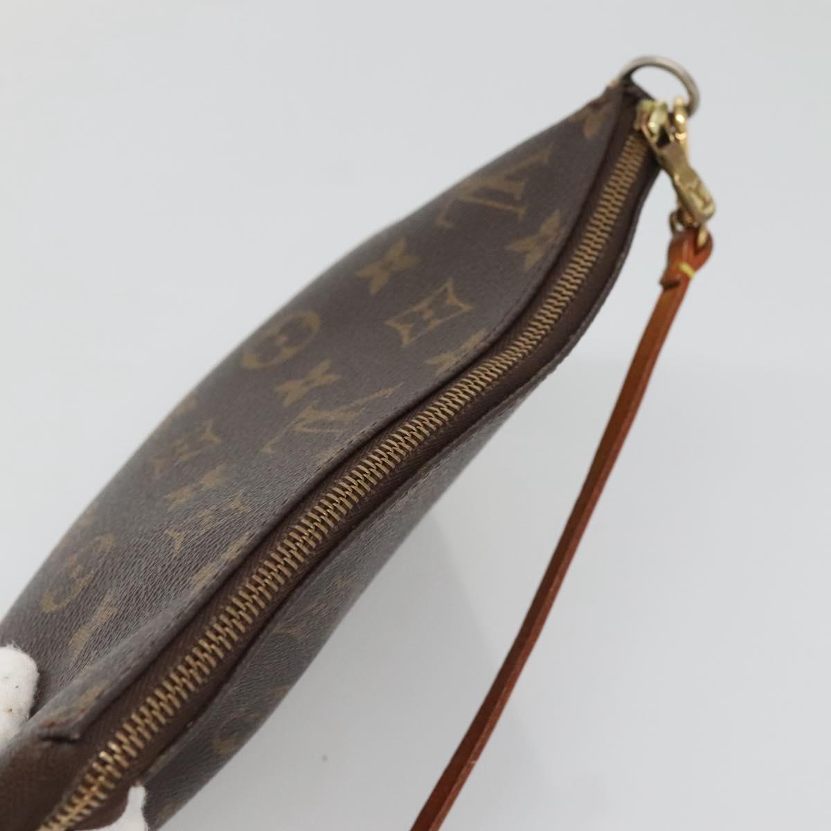 Monogram Pochette Accessoires Pouch