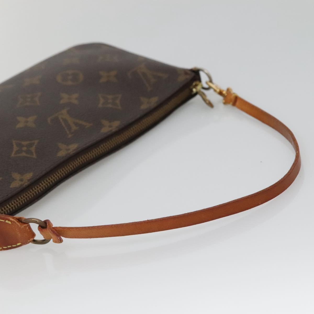 Monogram Pochette Accessoires Pouch
