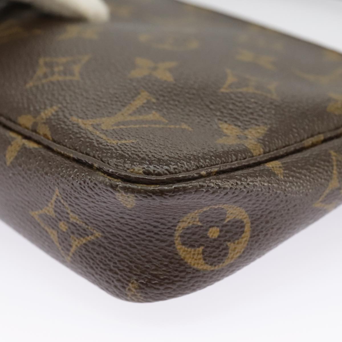 Monogram Pochette Accessoires Pouch