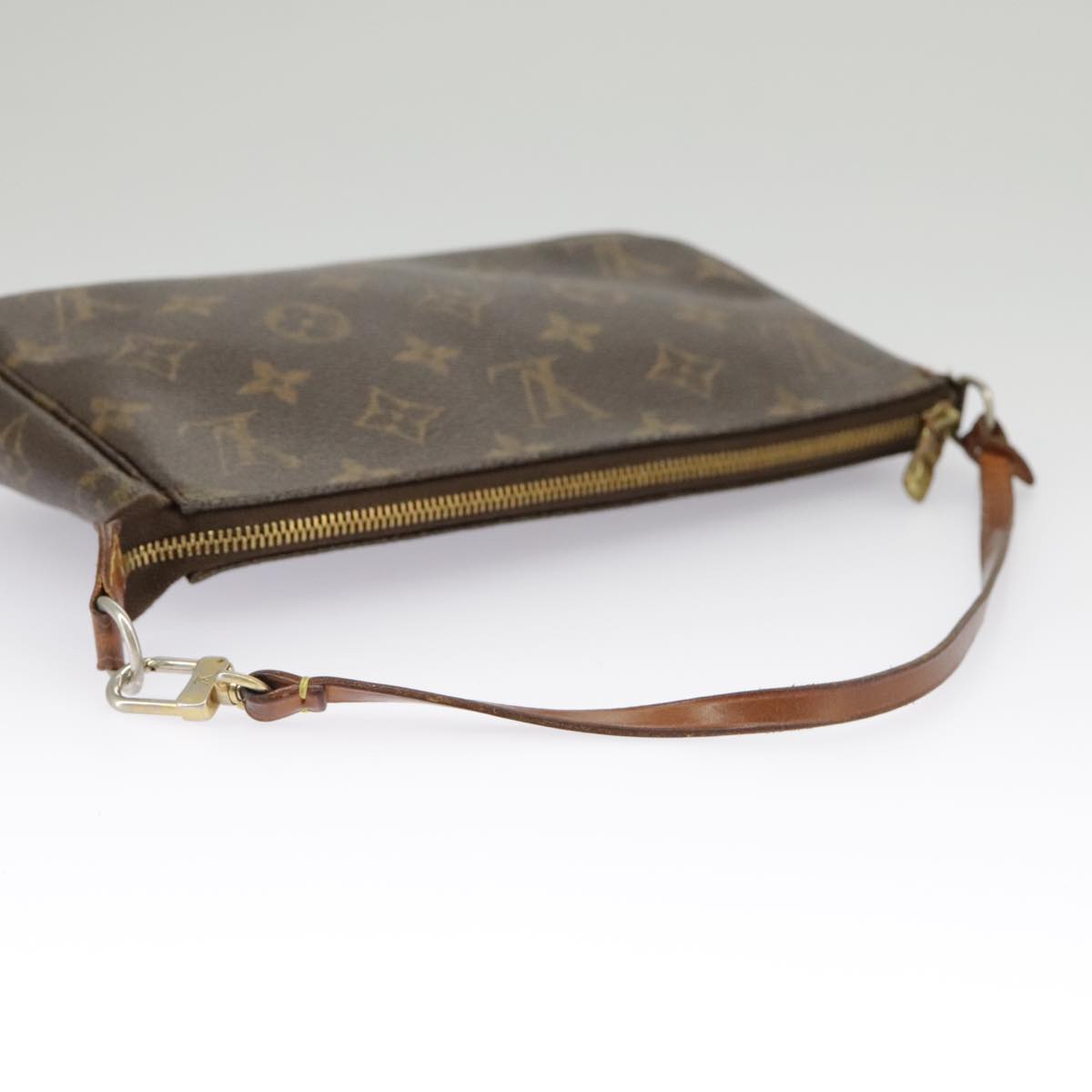 Monogram Pochette Accessoires Pouch