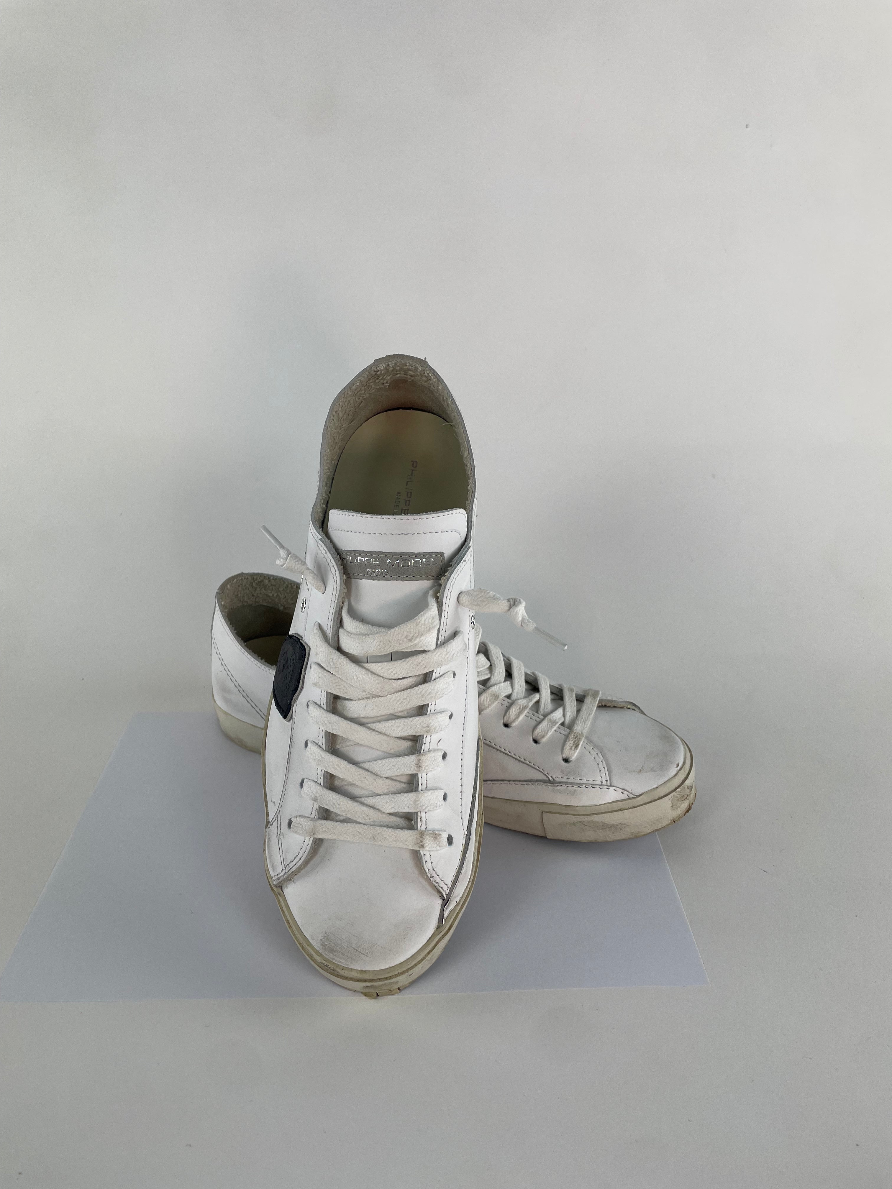 AK006. Men's PRSX Low Legere Blanc Noir