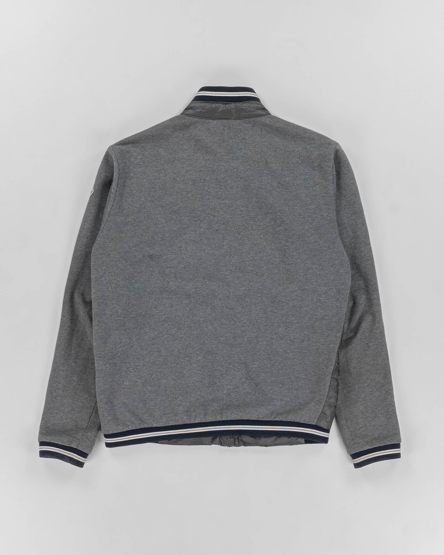 Knitted cardigan