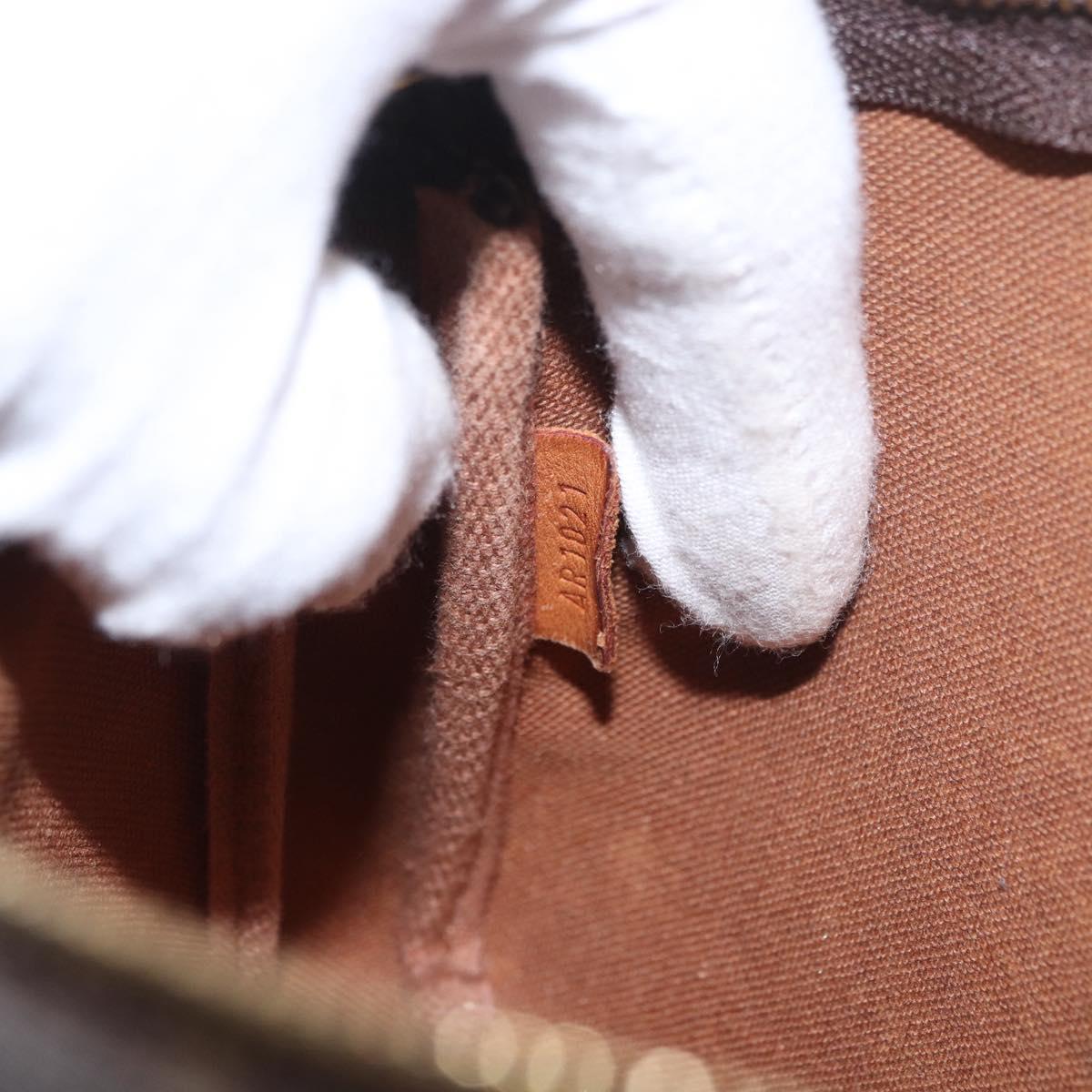 Monogram Pochette Accessoires Pouch