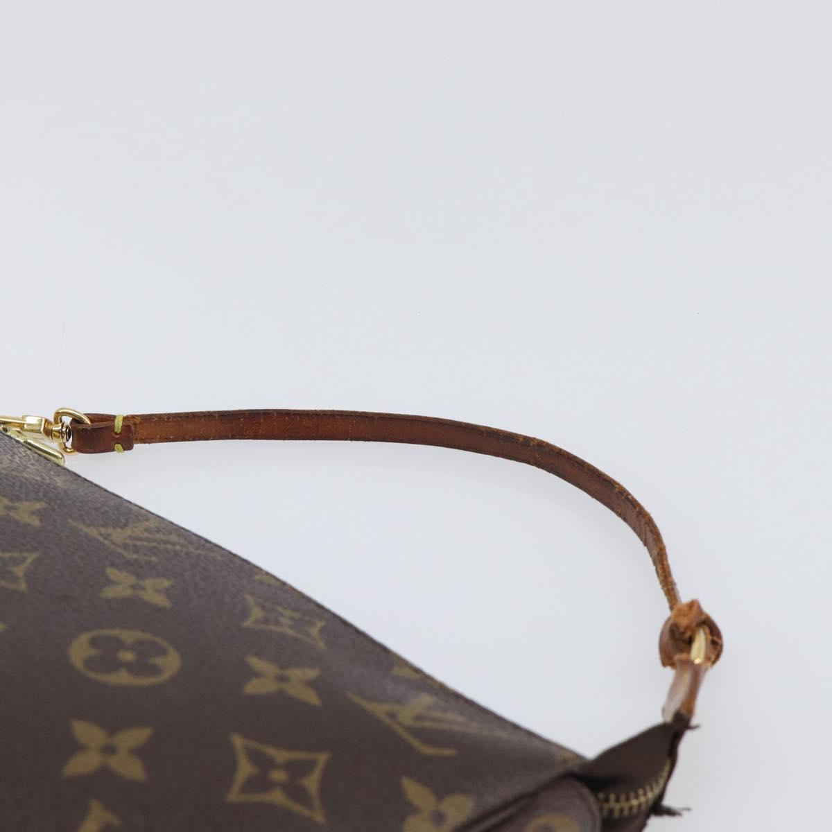 Monogram Pochette Accessoires Pouch
