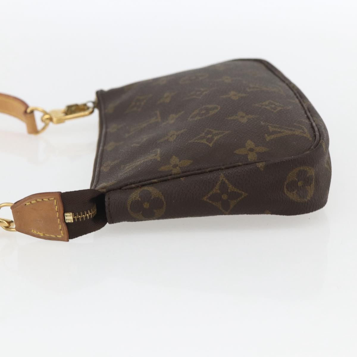 Monogram Pochette Accessoires Pouch