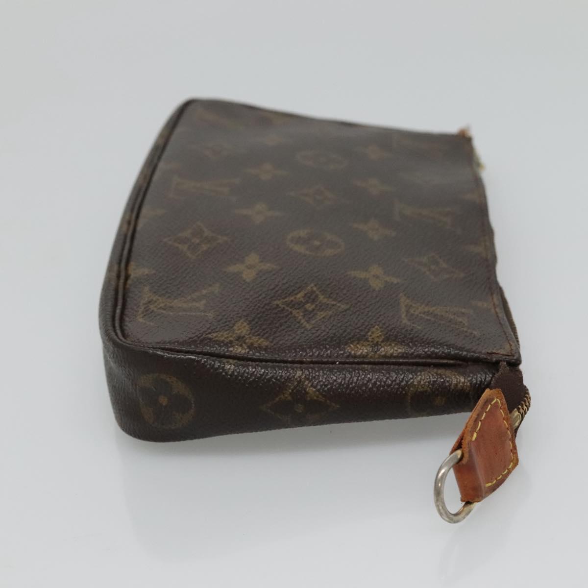 Monogram Pochette Accessoires Pouch