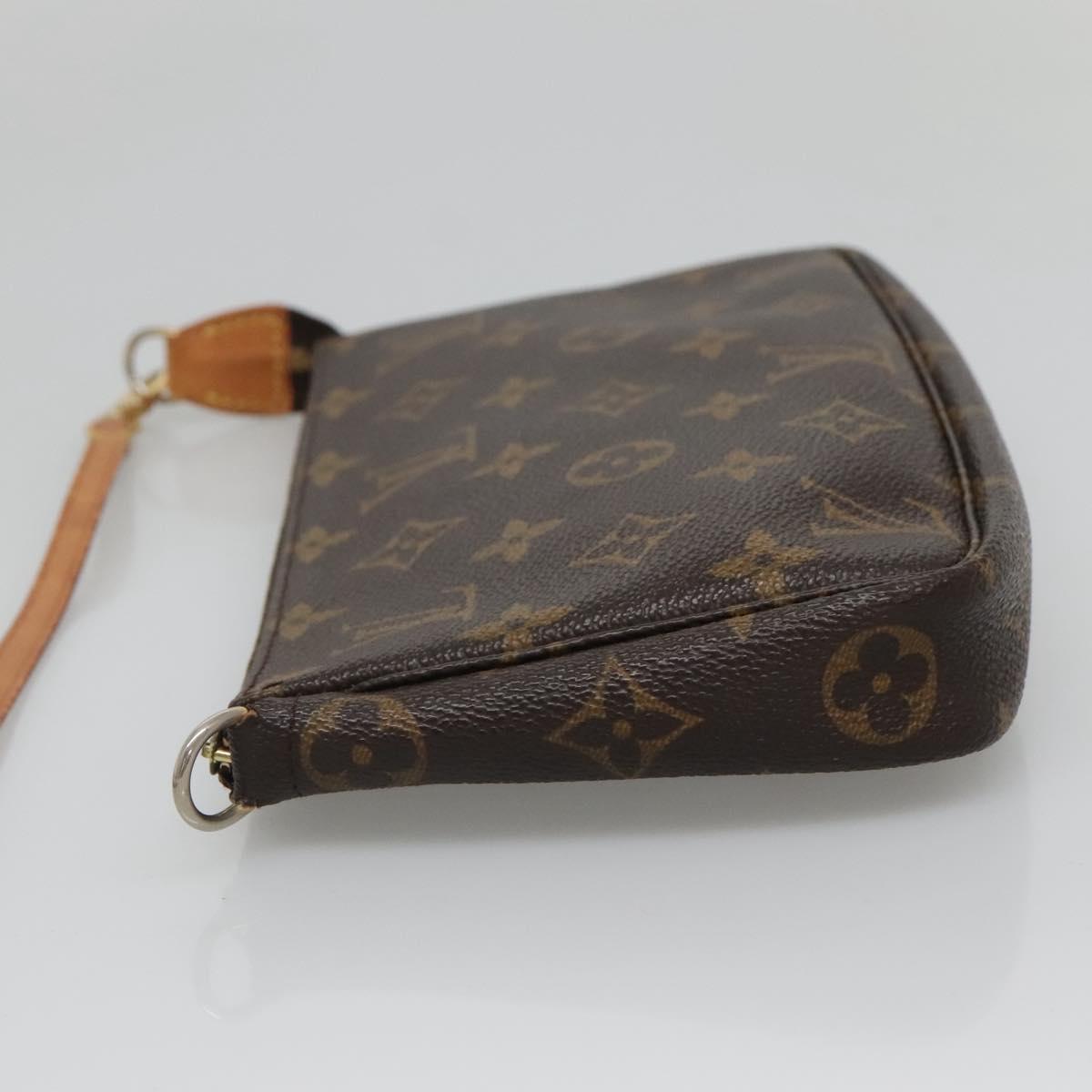 Monogram Pochette Accessoires Pouch