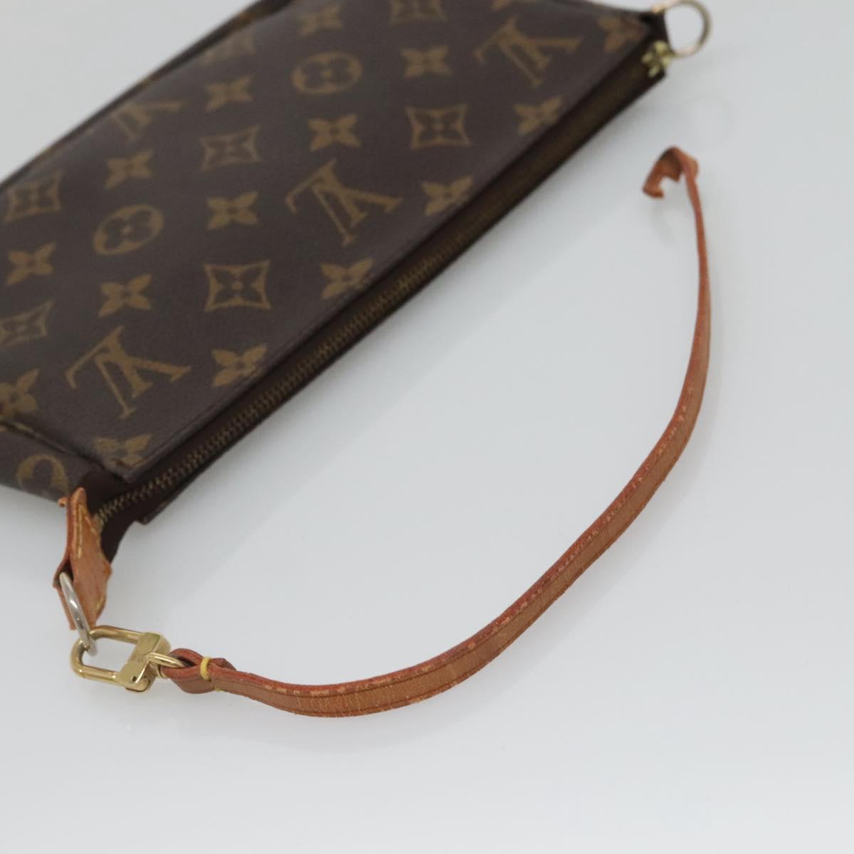 Monogram Pochette Accessoires Pouch