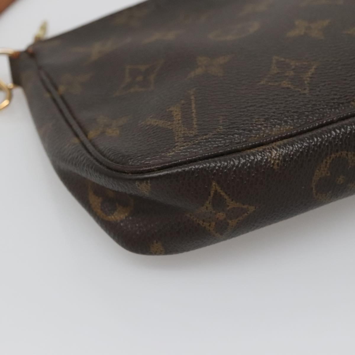 Monogram Pochette Accessoires Pouch