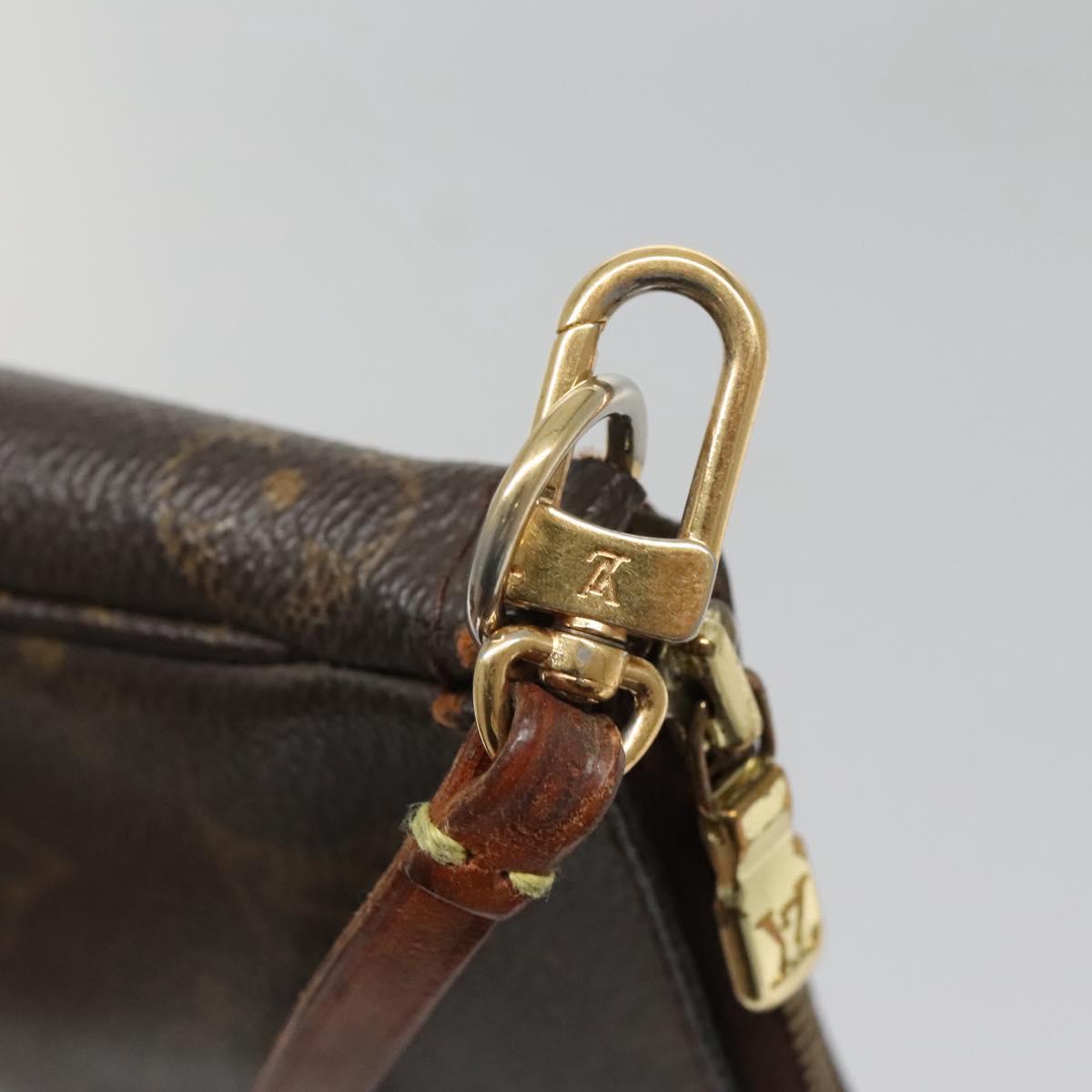 Monogram Pochette Accessoires Pouch