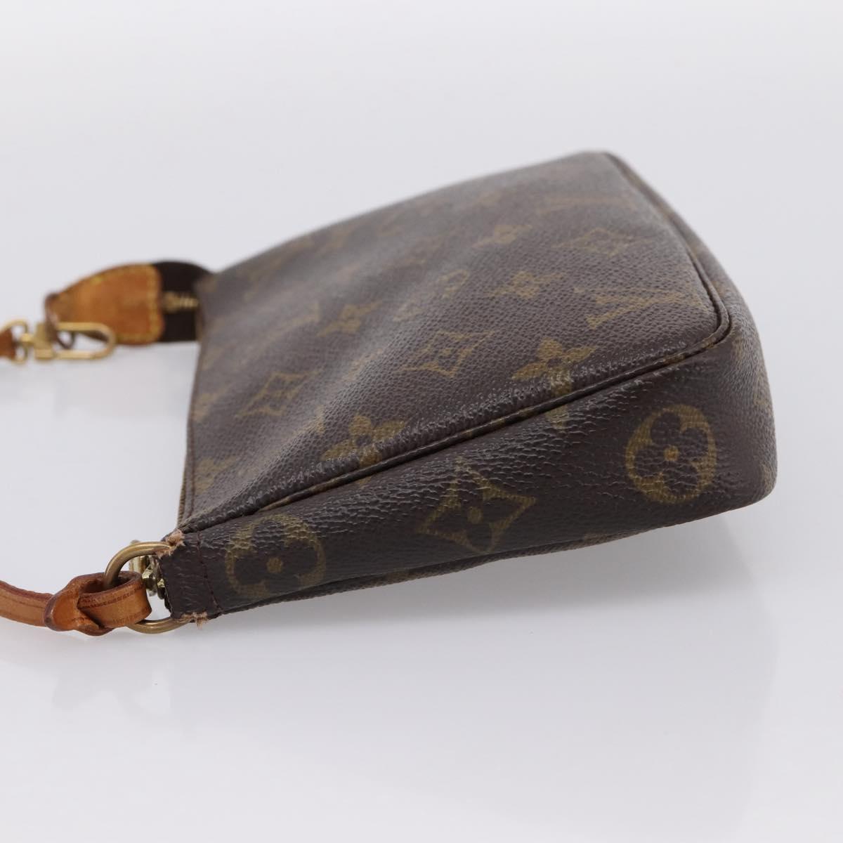 Monogram Pochette Accessoires Pouch