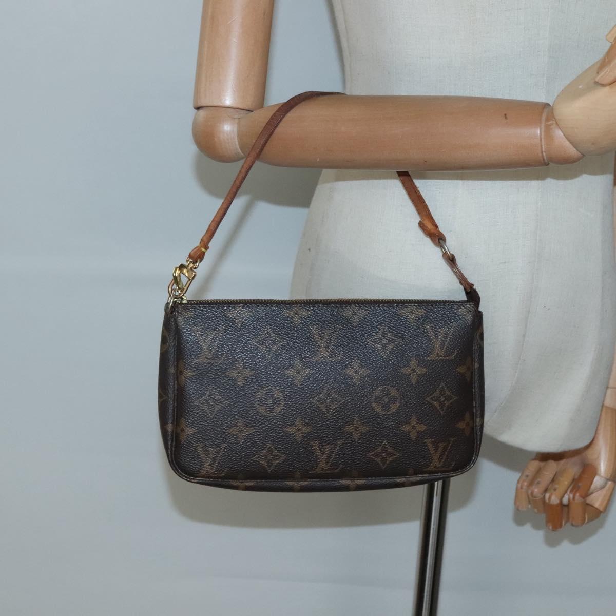 Monogram Pochette Accessoires Pouch