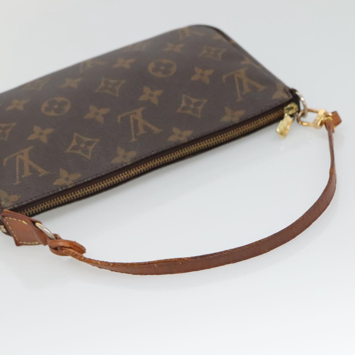 Monogram Pochette Accessoires Pouch