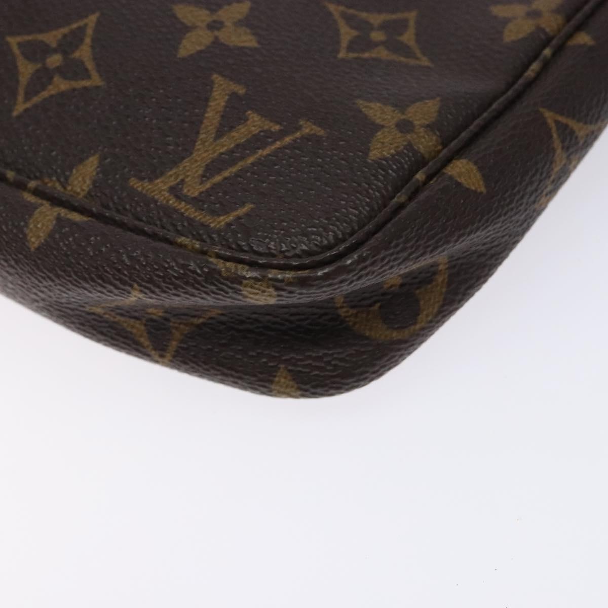Monogram Pochette Accessoires Pouch