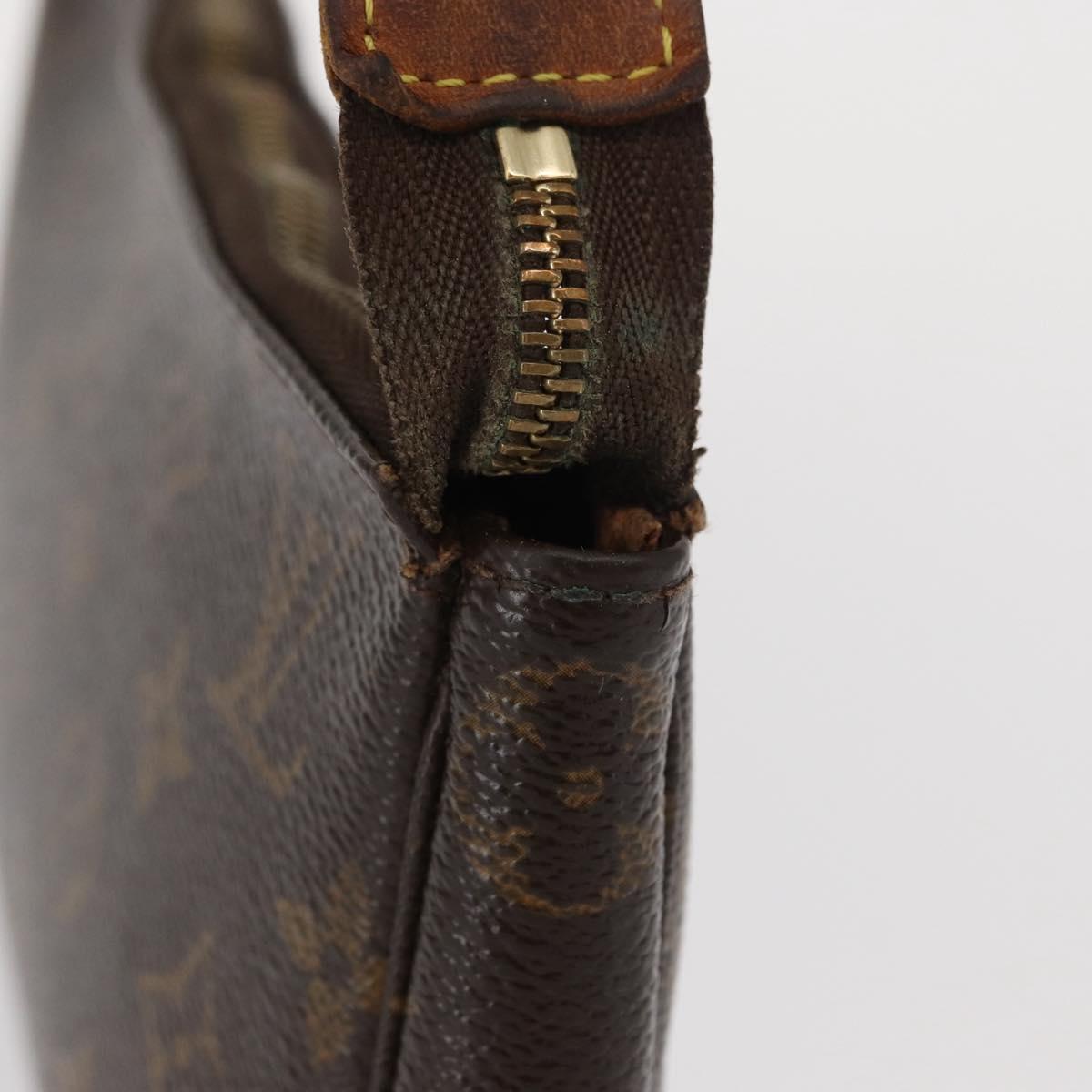 Monogram Pochette Accessoires Pouch