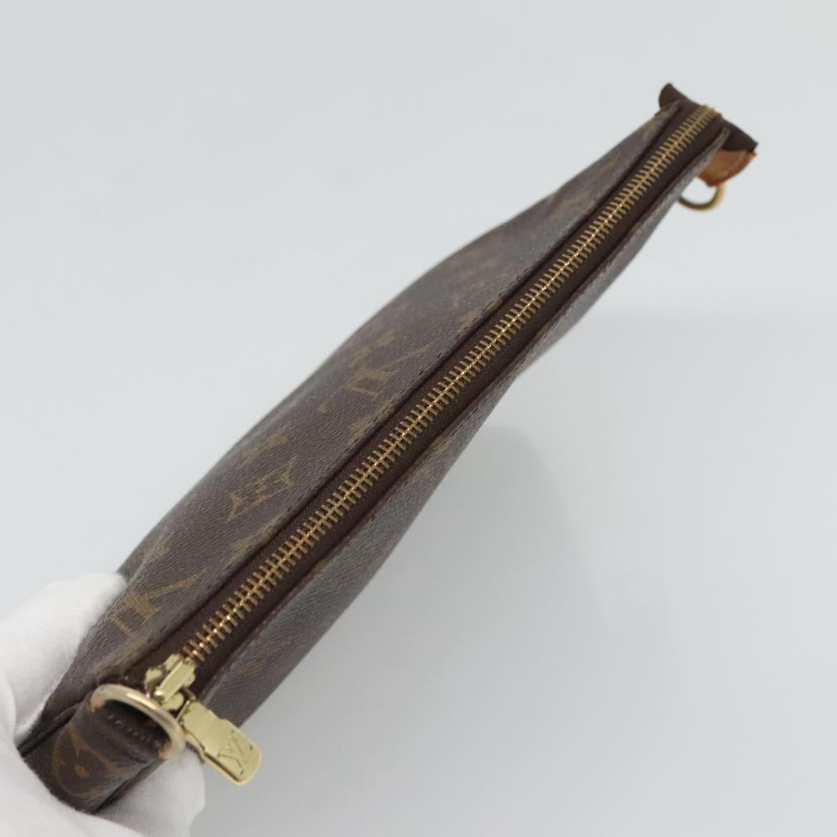 Monogram Pochette -tarvikepussi