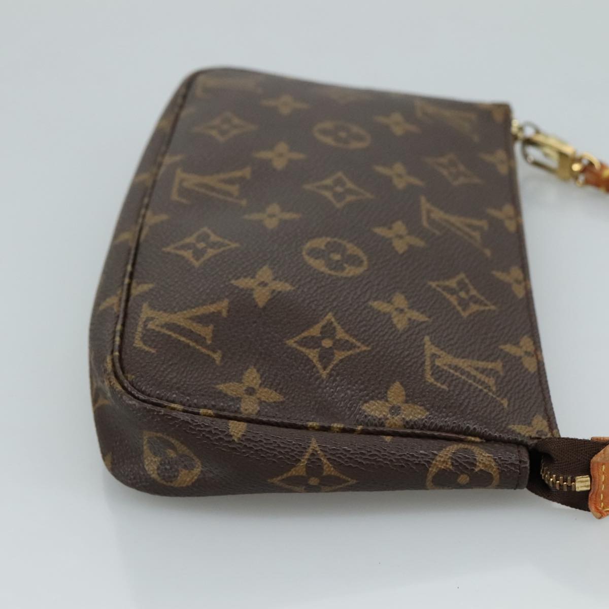 Monogram Pochette Accessoires Pouch
