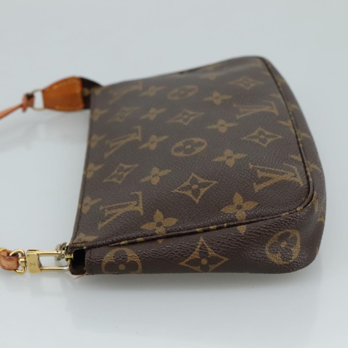 Monogram Pochette Accessoires Pouch