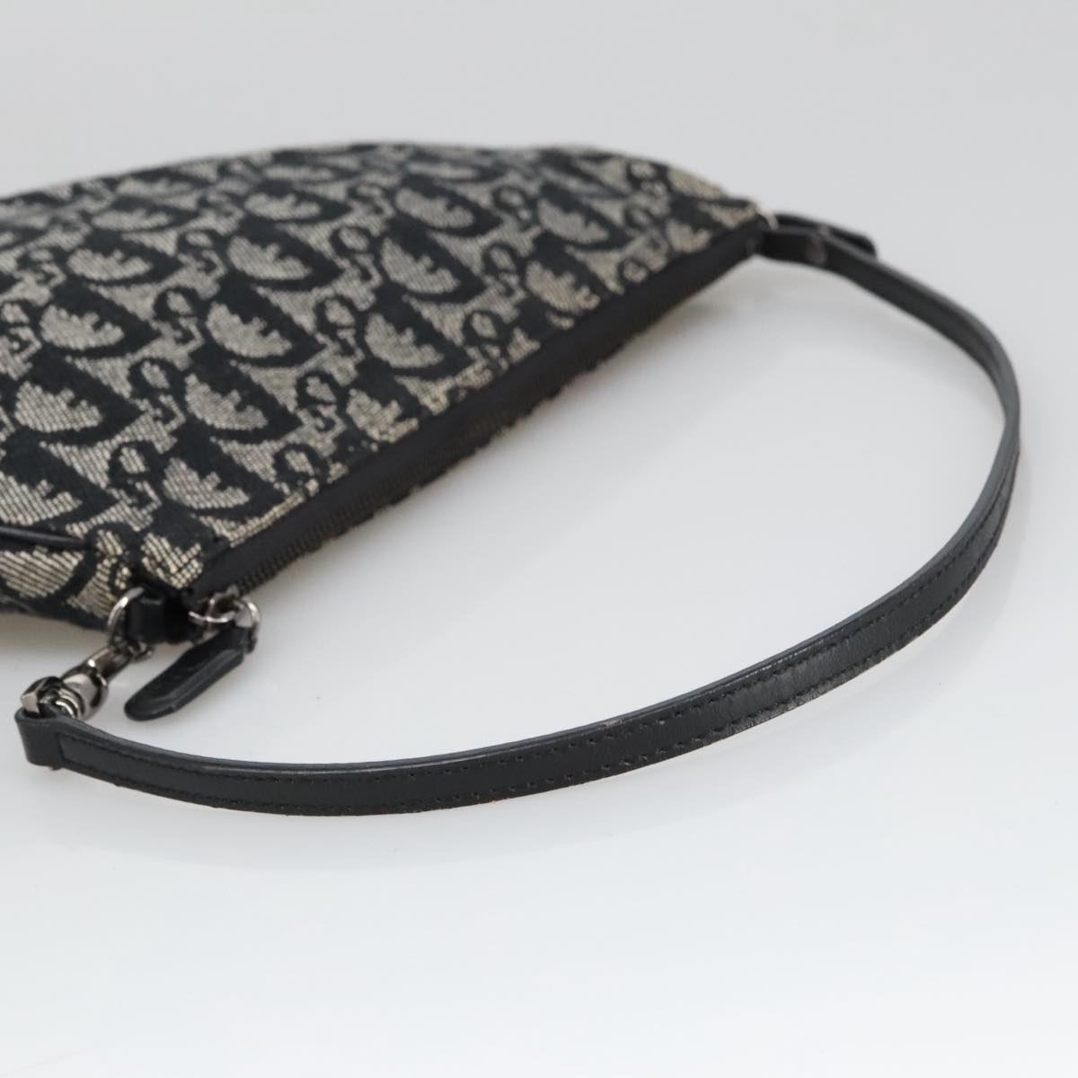 Trotter Canvas Saddle Pouch Black Silver