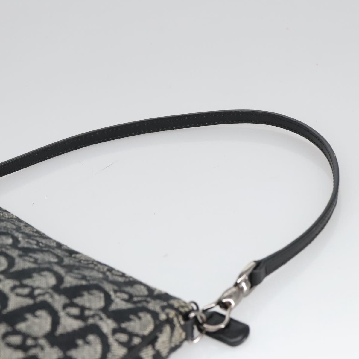 Trotter Canvas Saddle Pouch Black Silver