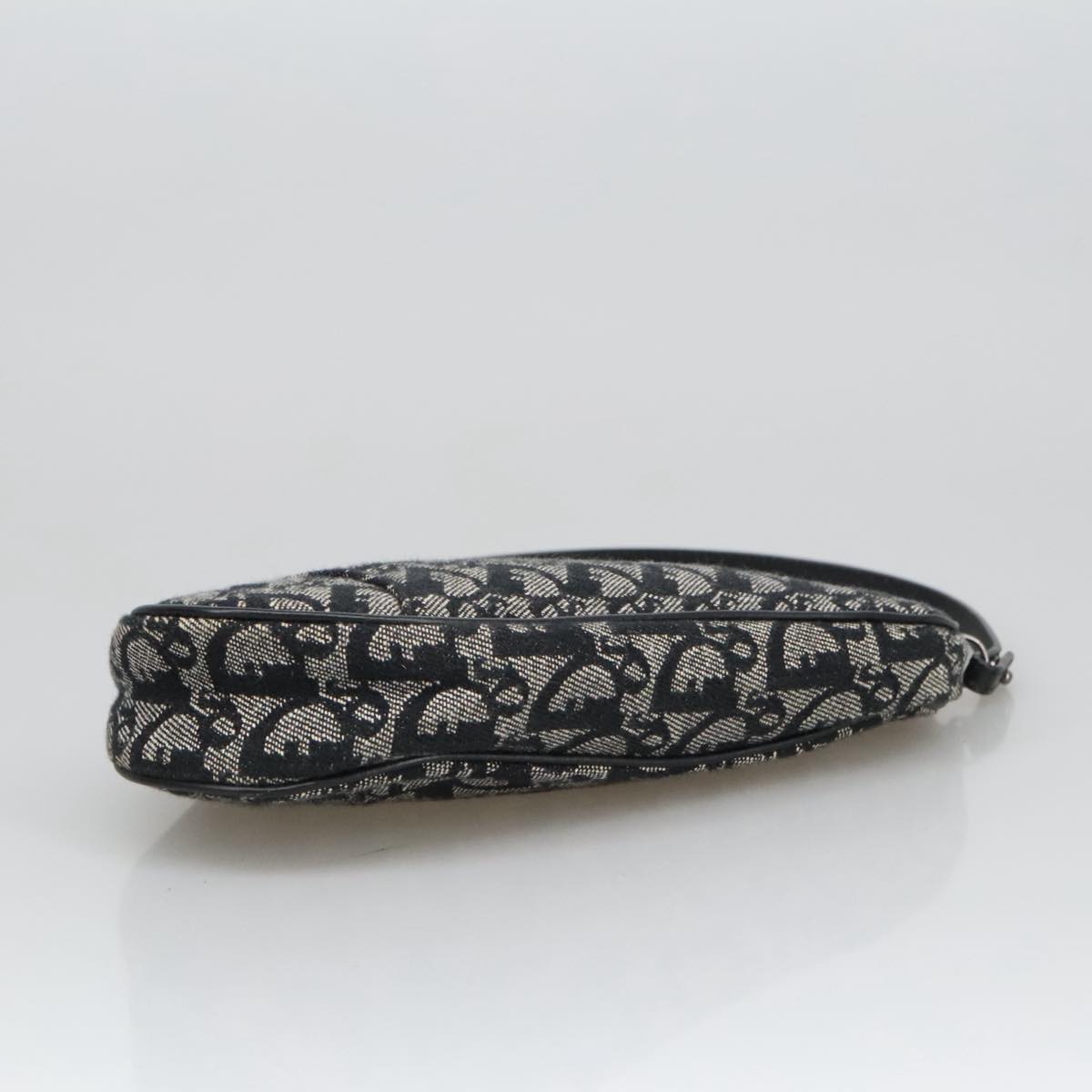Trotter Canvas Saddle Pouch Black Silver