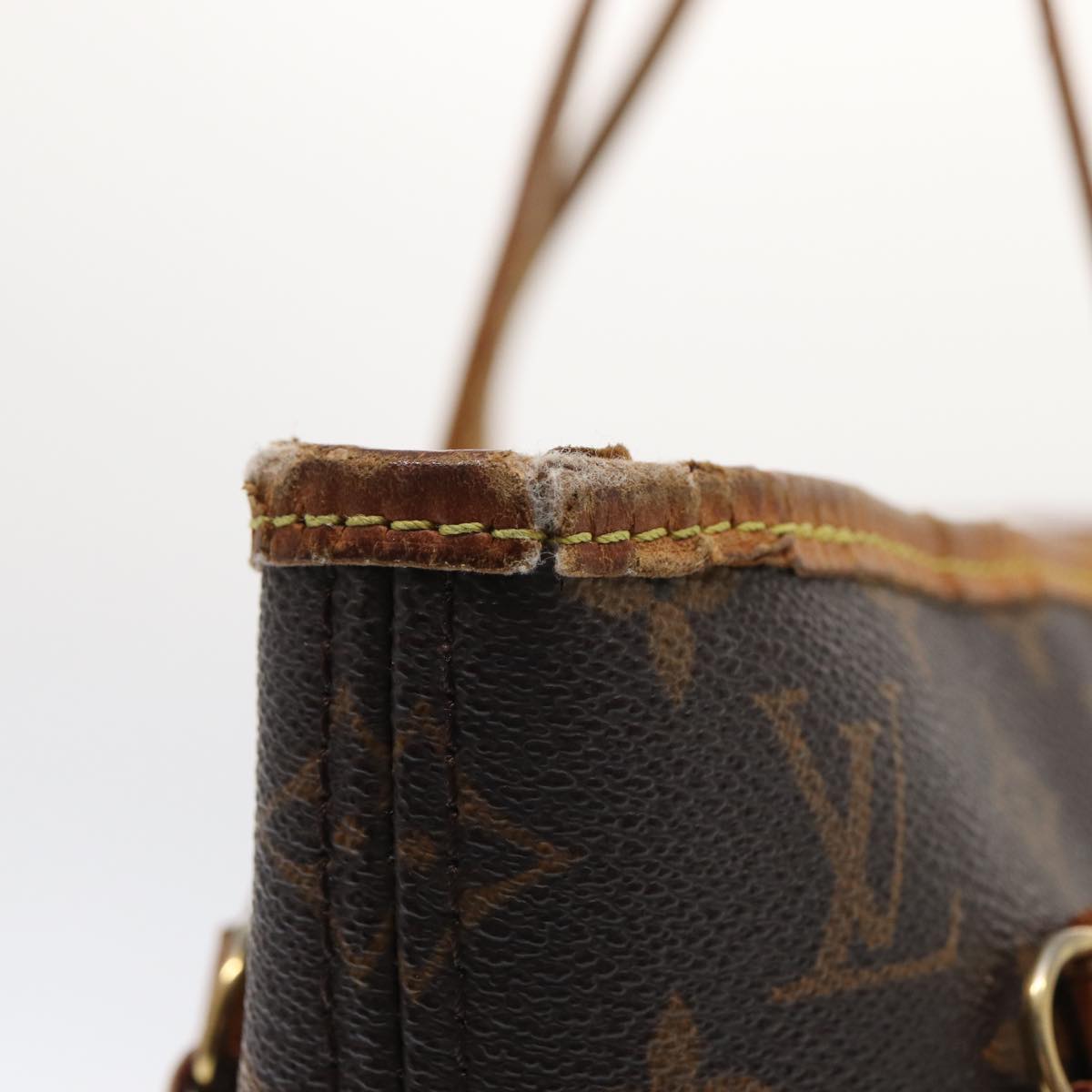 Monogrammi Neverfull MM -kangaskassi