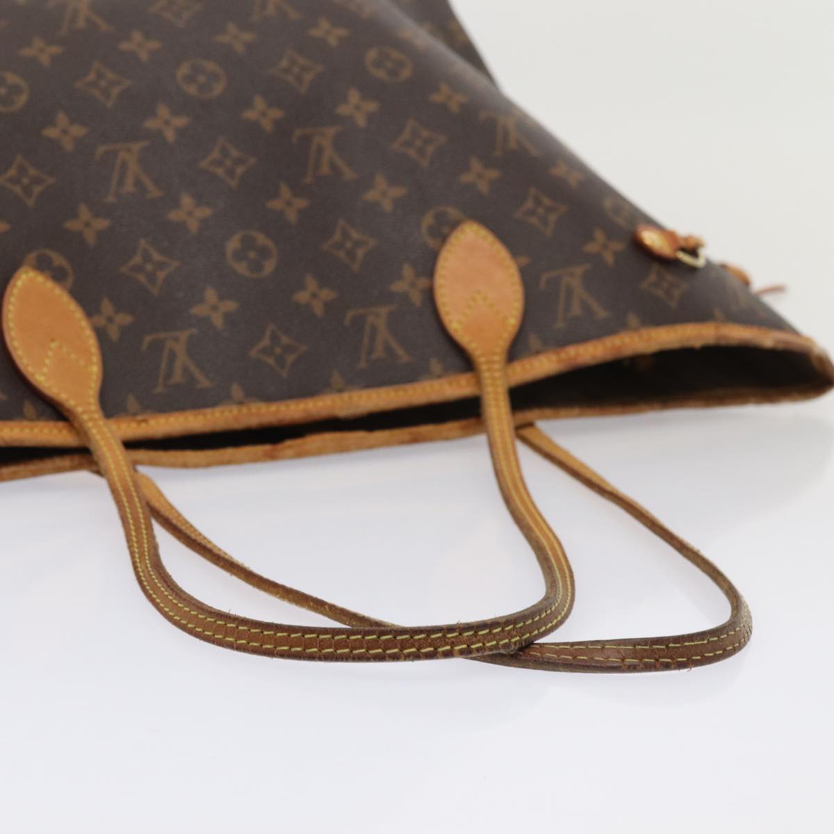 Monogrammi Neverfull MM -kangaskassi