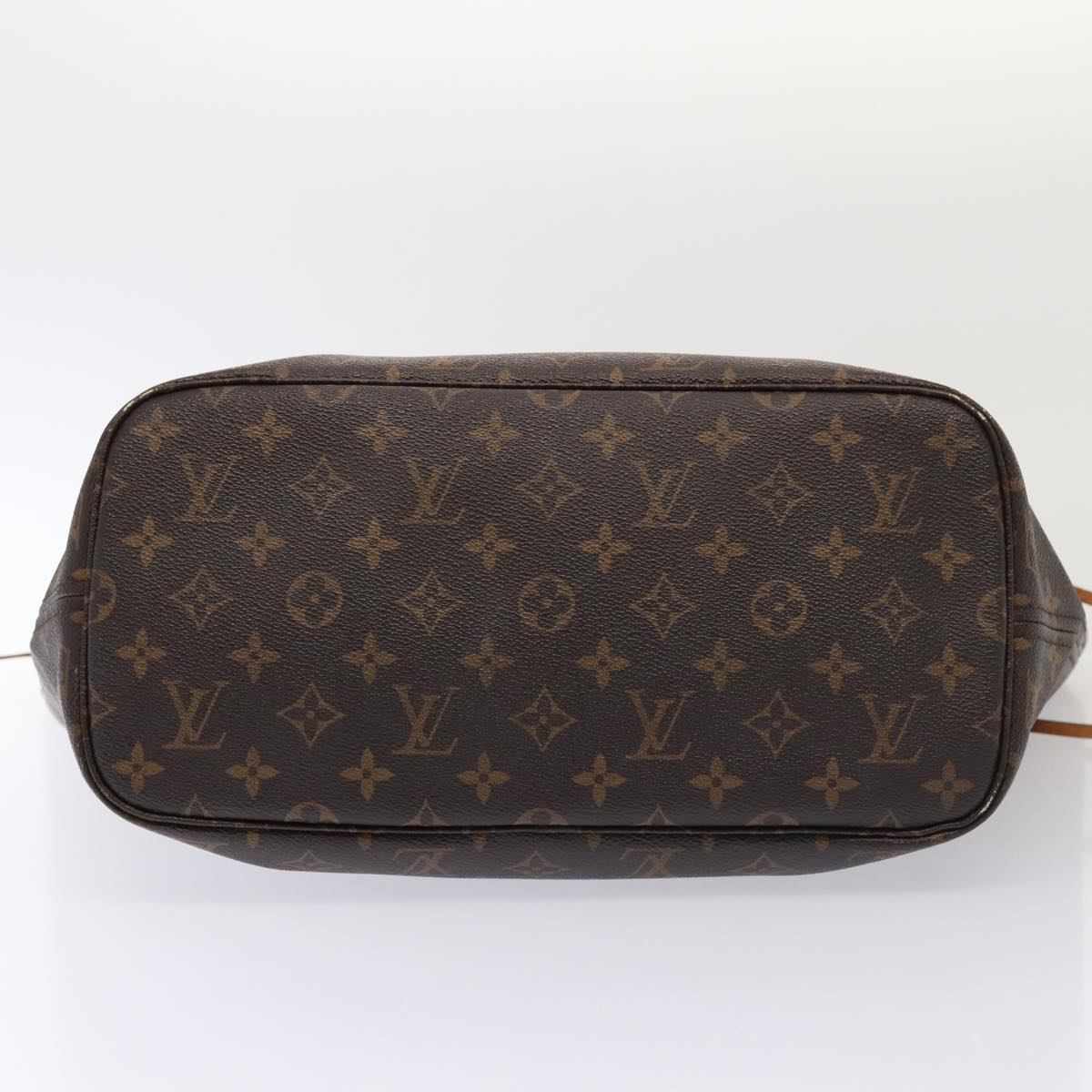 Monogrammi Neverfull MM -kangaskassi